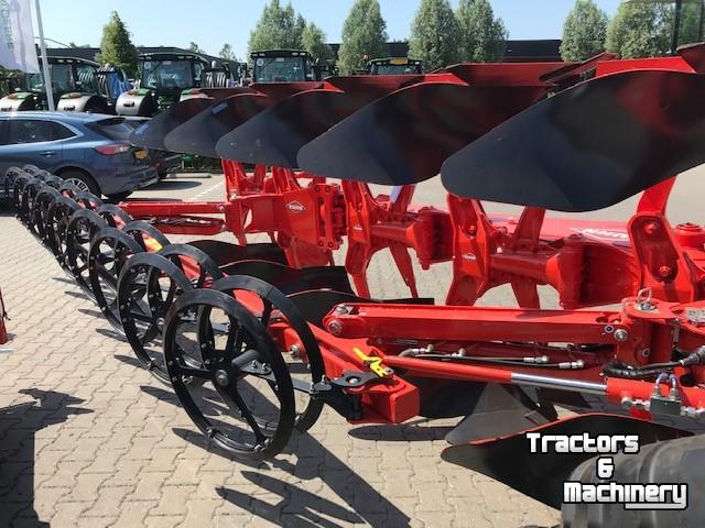Charrues Kuhn Vari Master