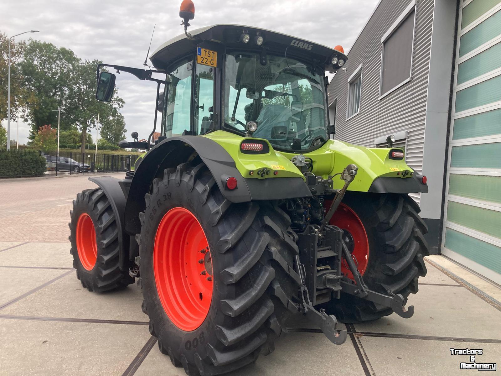 Tracteur Claas ARION 540 stage III b