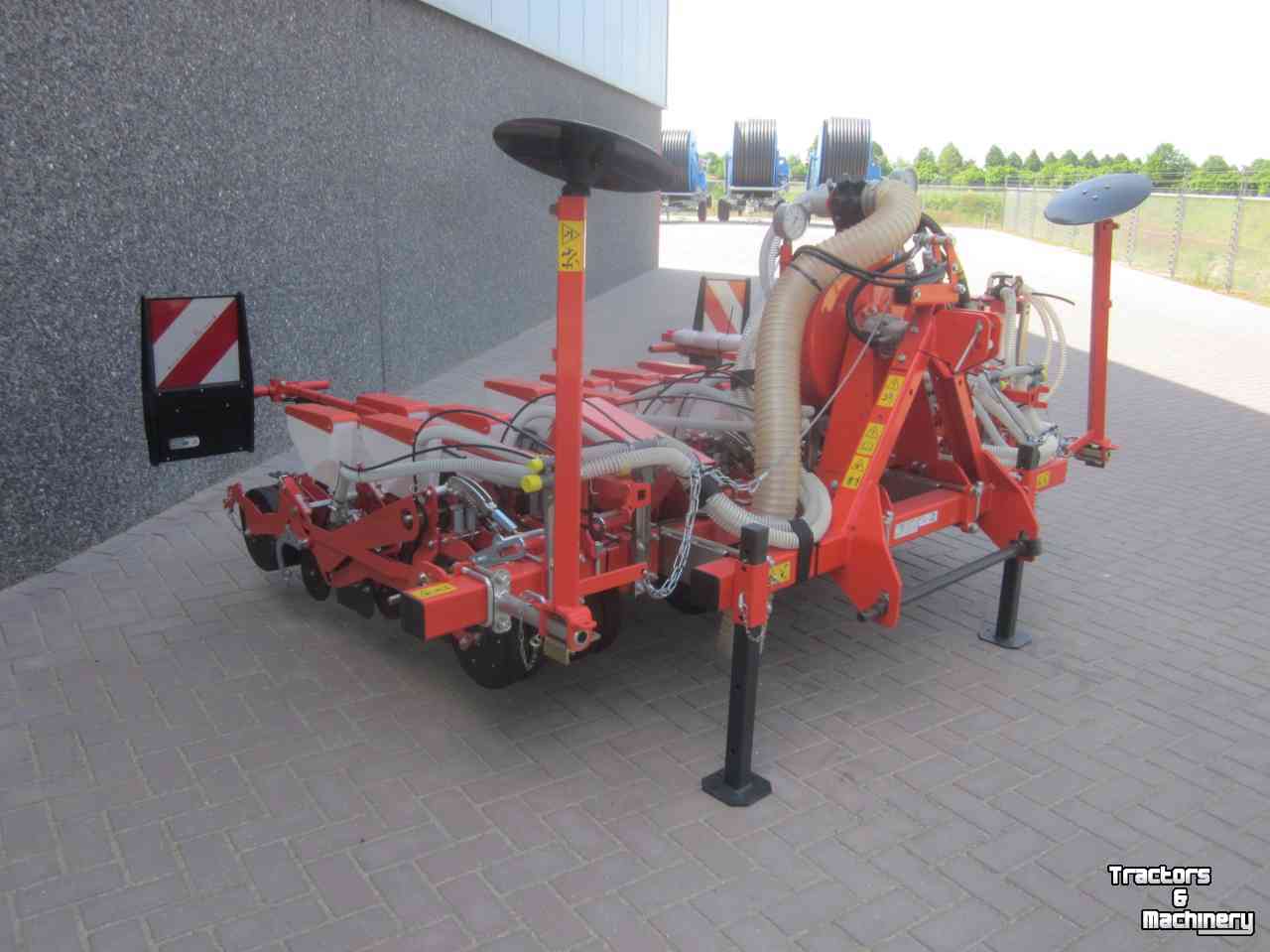 Semoir Kubota KUBOTA VP 1300 | GROENTEZAAIMACHINE | UIEN
