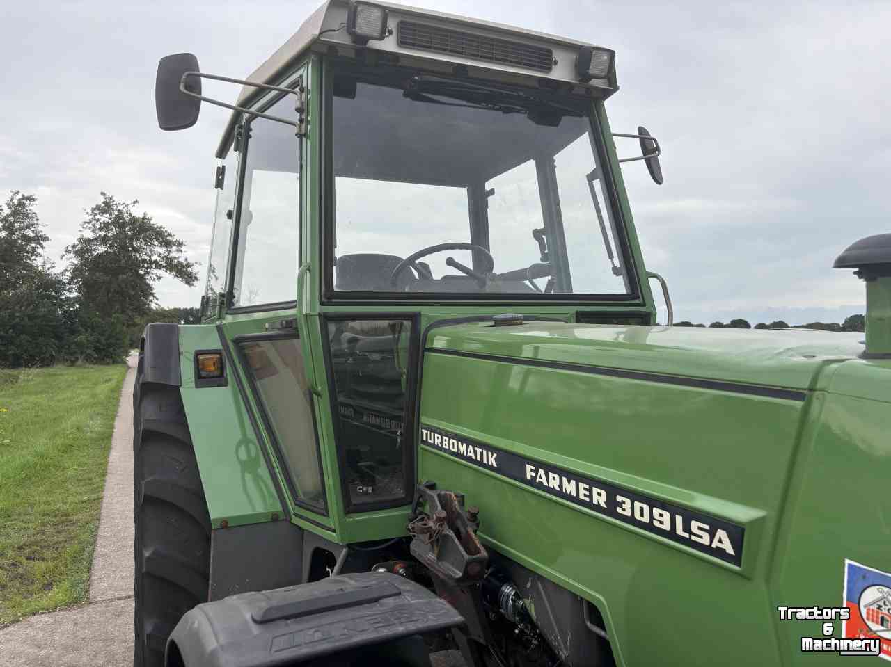 Tracteur Fendt 309 LSA met voorlader