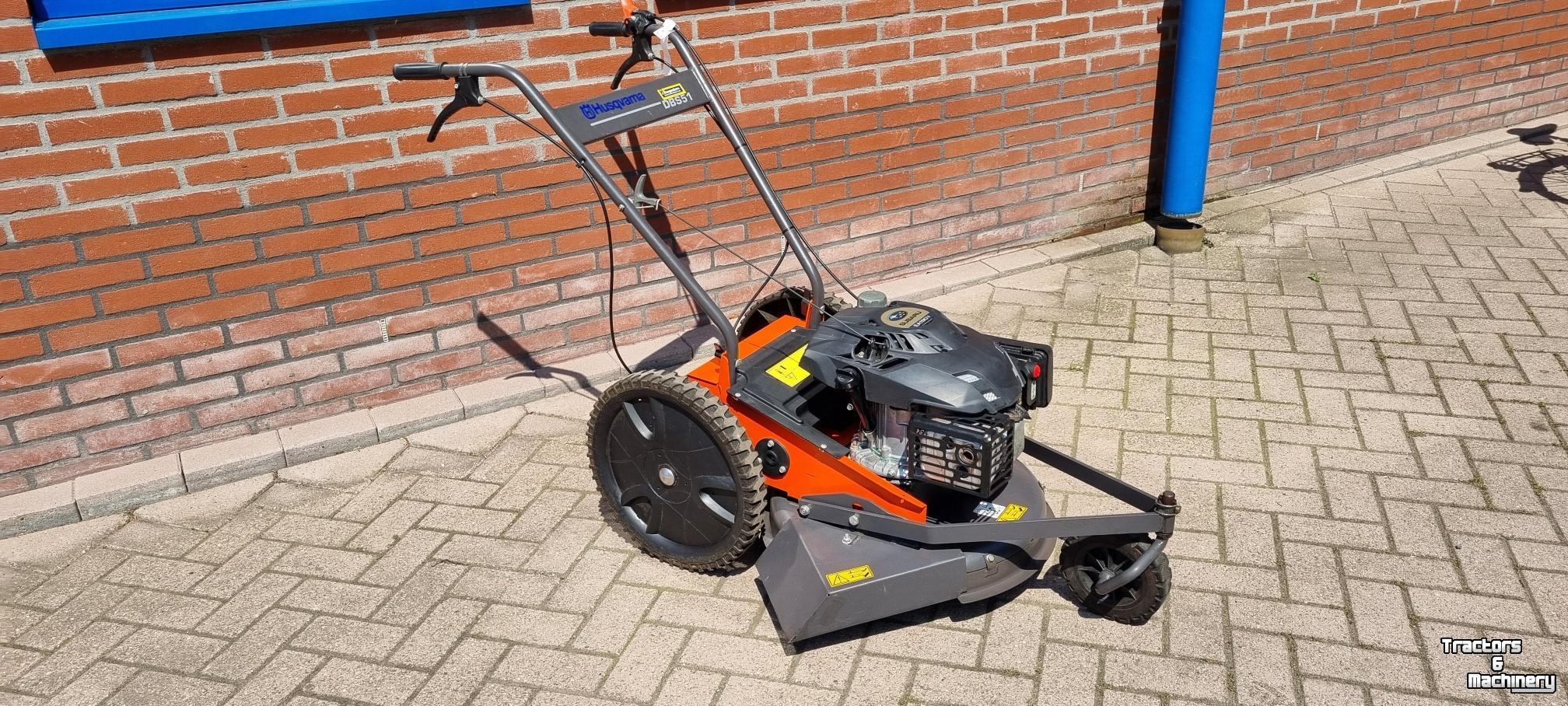 Tracteur Tondeuse Autoporté Husqvarna DBS51