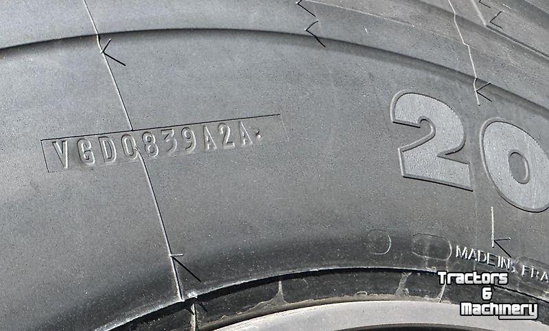 Roues, Pneus, Jantes, Barillets Jumelage Michelin Michelin - XHA2 20.5R25 op wiel Case 721G 4 stuks