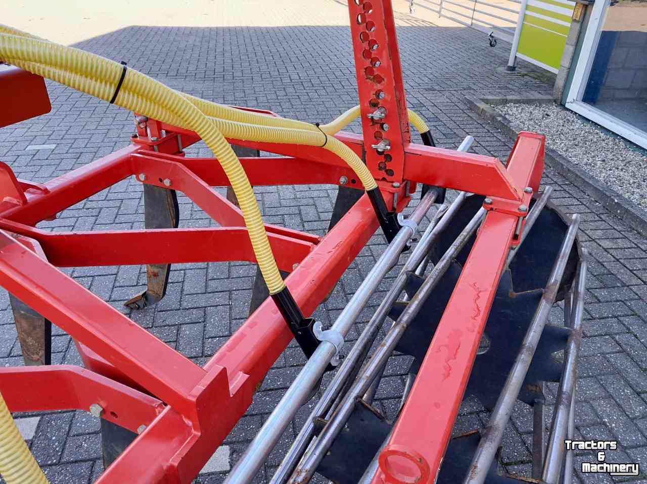 Semoir Delimbe T15-T18  zaaimachines
