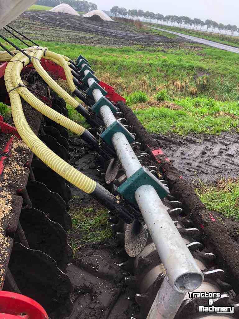 Semoir Delimbe T15-T18  zaaimachines
