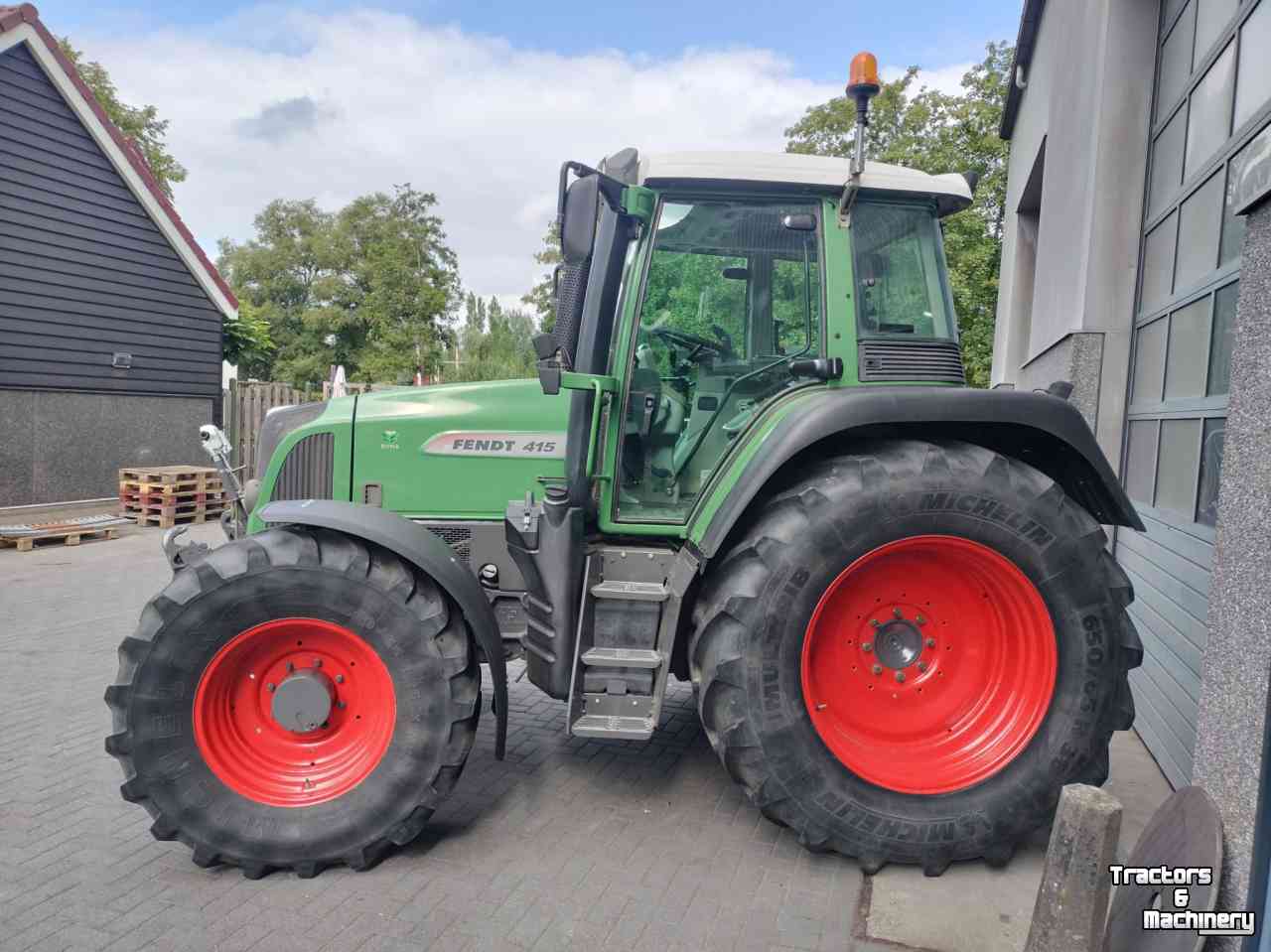 Tracteur Fendt 415 Vario