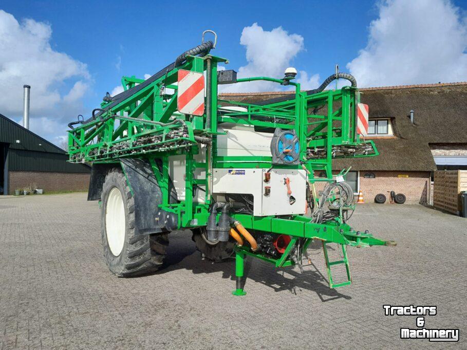 Pulvérisateur porté CHD F3033