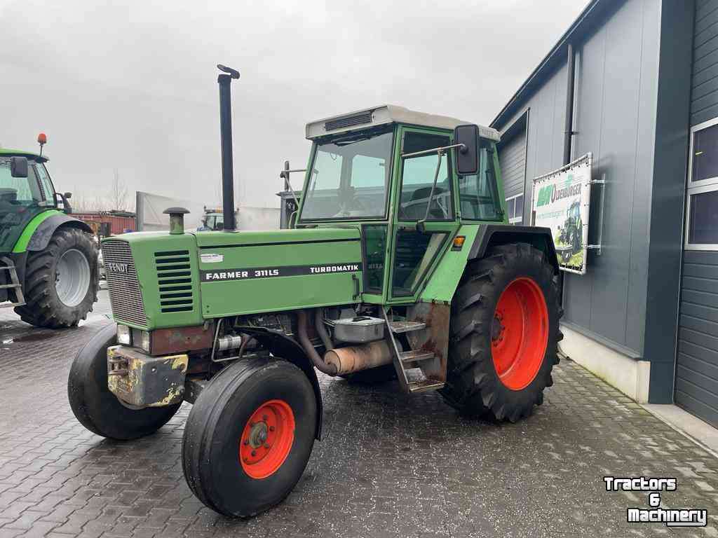 Tracteur Fendt 311 LS