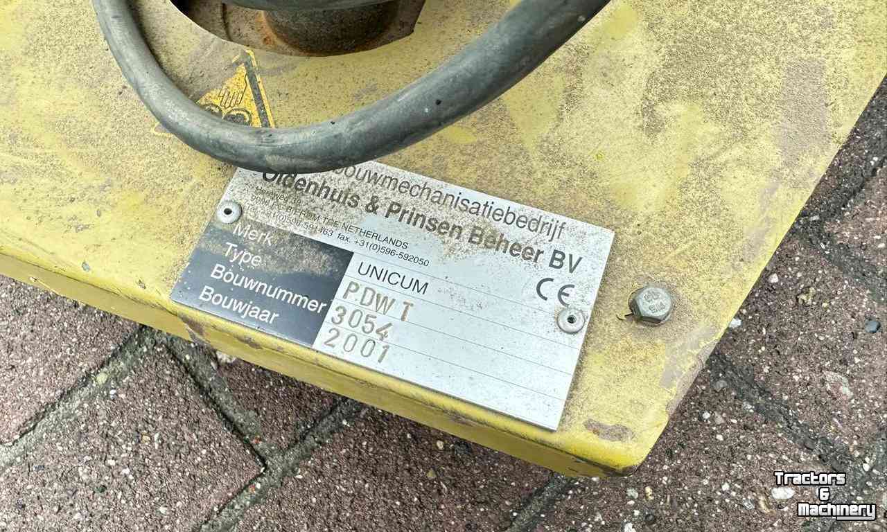 Autres matériel de convoyage et accessoires Unicum Palletdraaier PDW T
