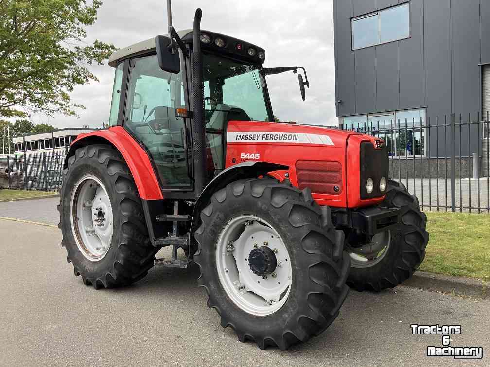 Tracteur Massey Ferguson 5445 Dyna-4
