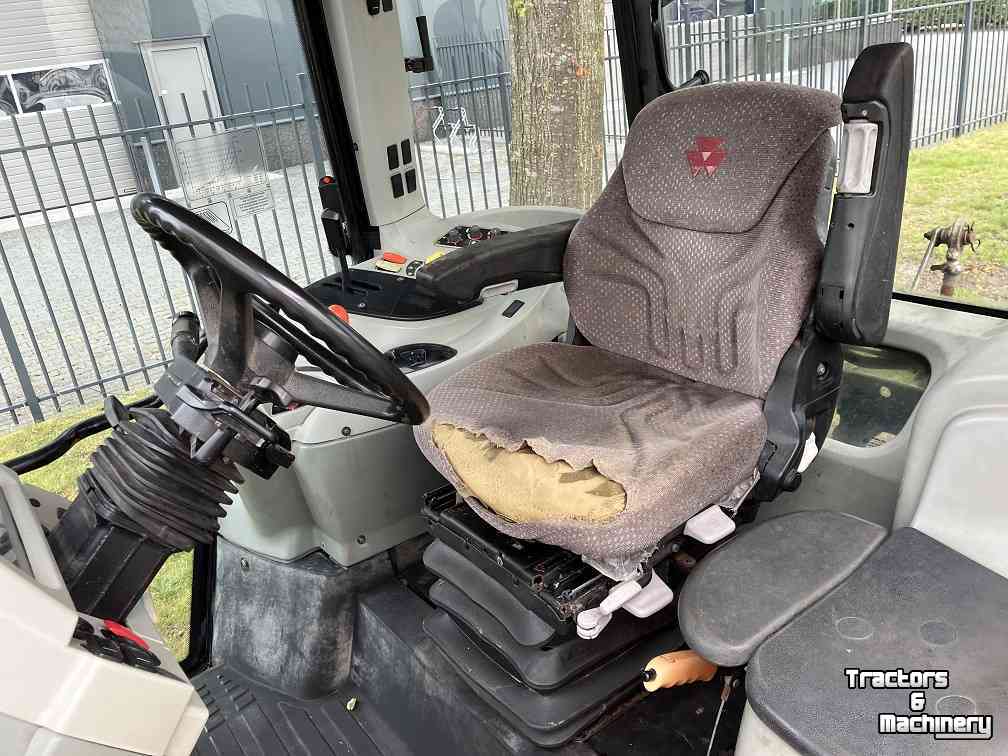 Tracteur Massey Ferguson 5445 Dyna-4