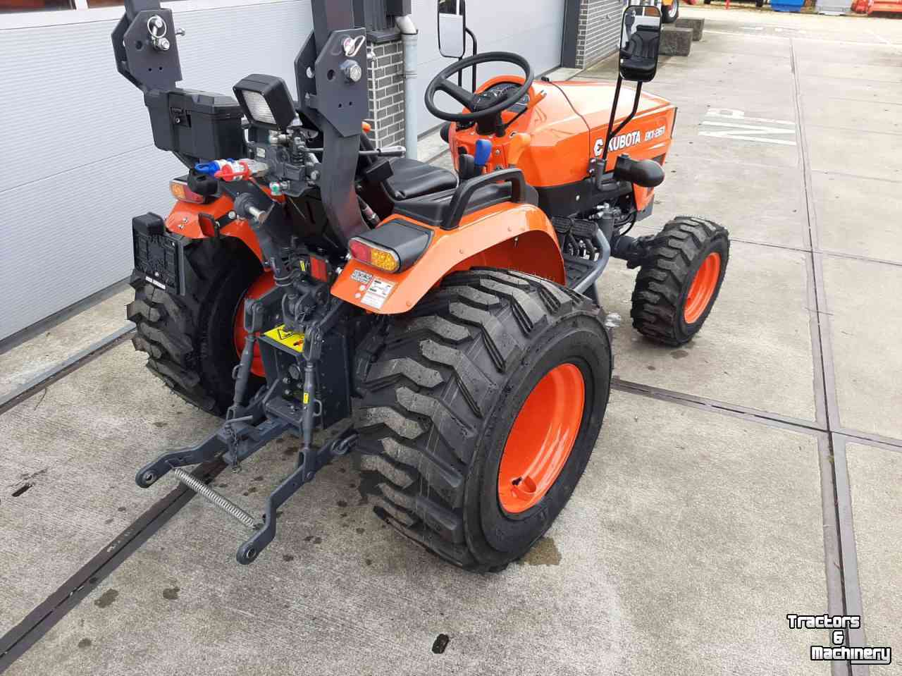 Tracteur pour horticulture Kubota EK261DT compact traktor