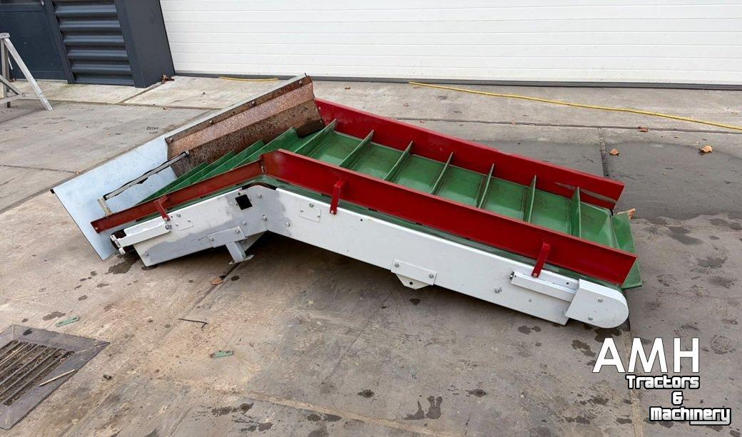 Convoyeur élévateur  2800X950 OPVOERBAND ELEVATORBAND ELEVATOR BELT FÖRDERBAND STEIGBAND