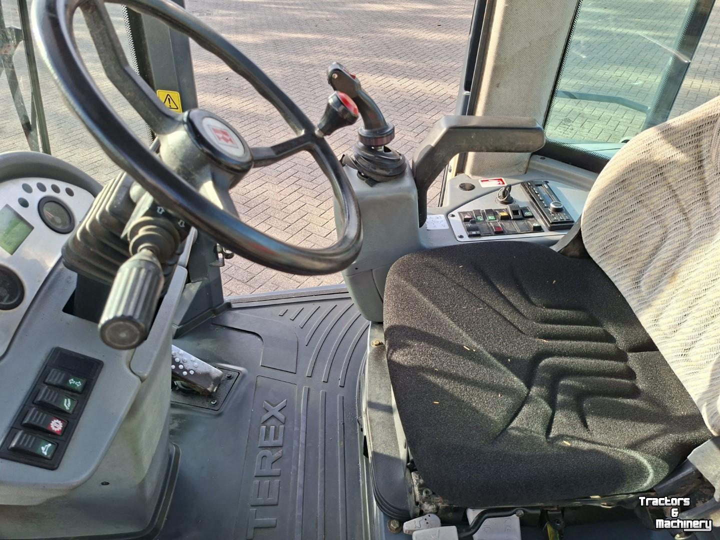 Chargeuse sur pneus Terex TL80