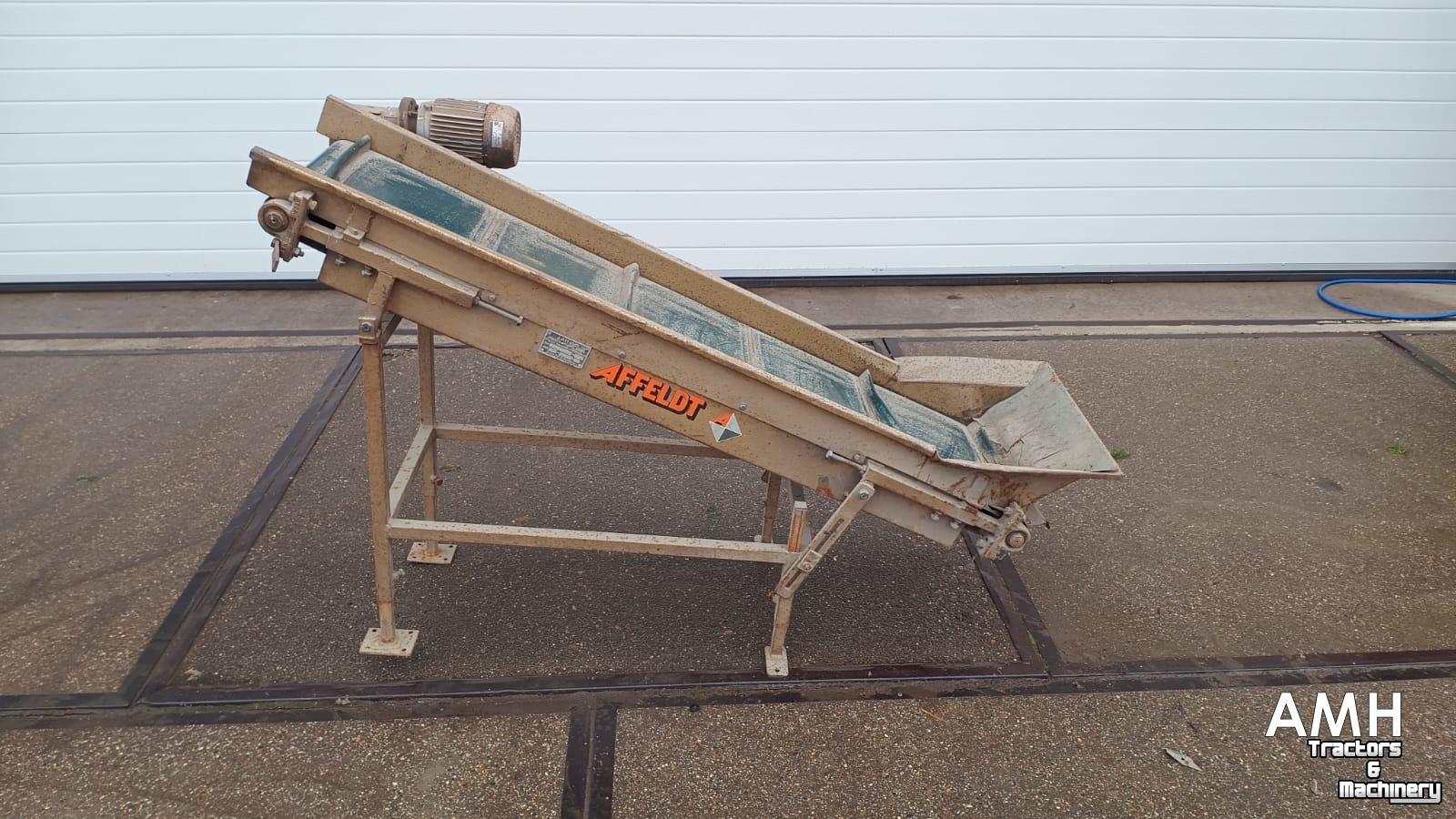 Convoyeur élévateur Affeldt Opvoerband 1600X400 OPVOERBAND ELEVATORBAND ELEVATOR BELT FÖRDERBAND STEIGBAND