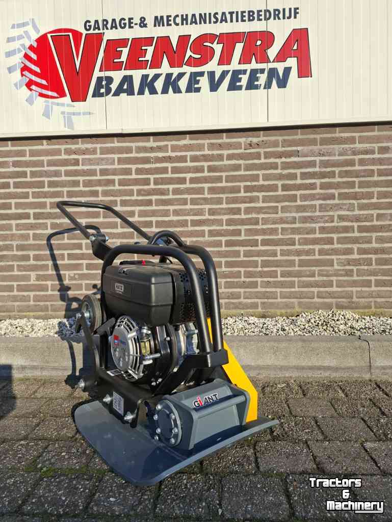 Plaques vibrantes Giant GP2155D