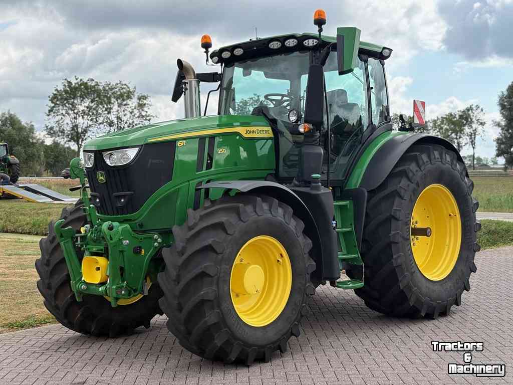 Tracteur John Deere 6R250