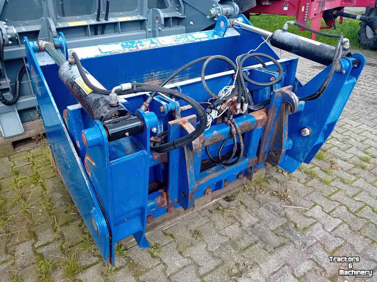 Coupe-blocs d'ensilage AP NP 1600 HA-IB Kuilhapper met afschuiver en inzetbak