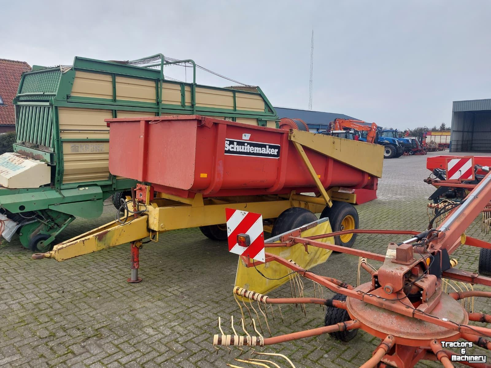 Benne agricole Schuitemaker 8 Tons