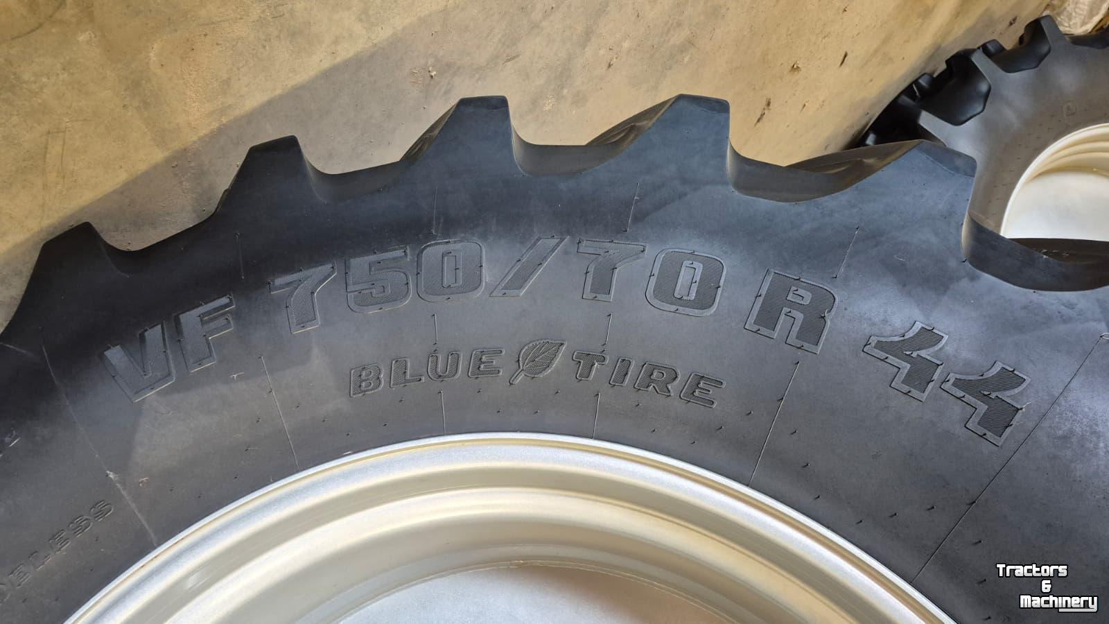 Roues, Pneus, Jantes, Barillets Jumelage  Trelleborg 750/70R44 + 650/60R38