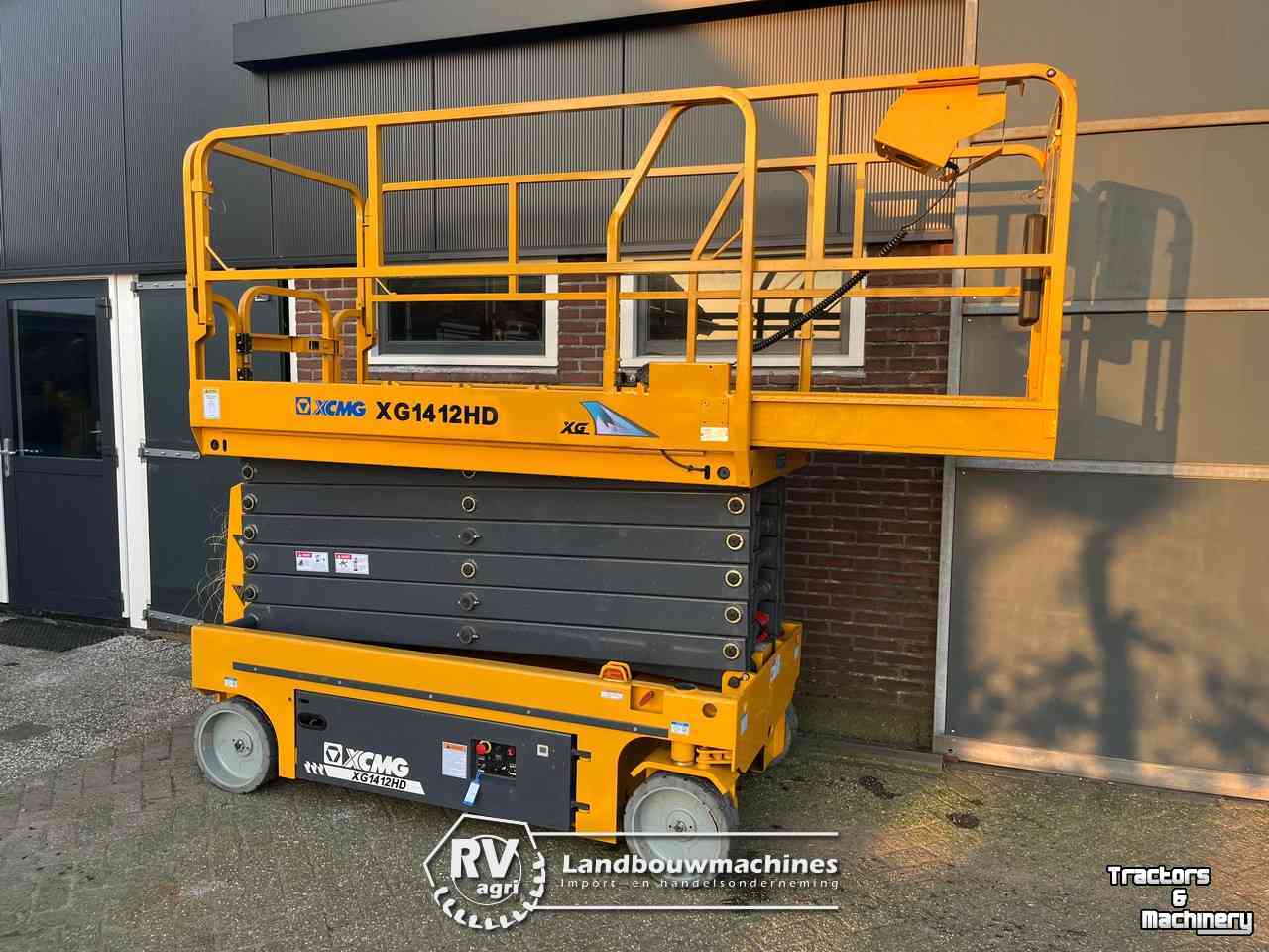 Elévateur à nacelle XCMG Schaarhoogwerker 13,8 meter!! OPRUIMING