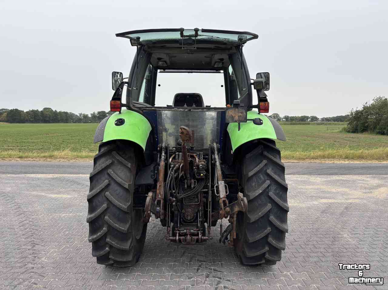 Tracteur Deutz agrotron 120