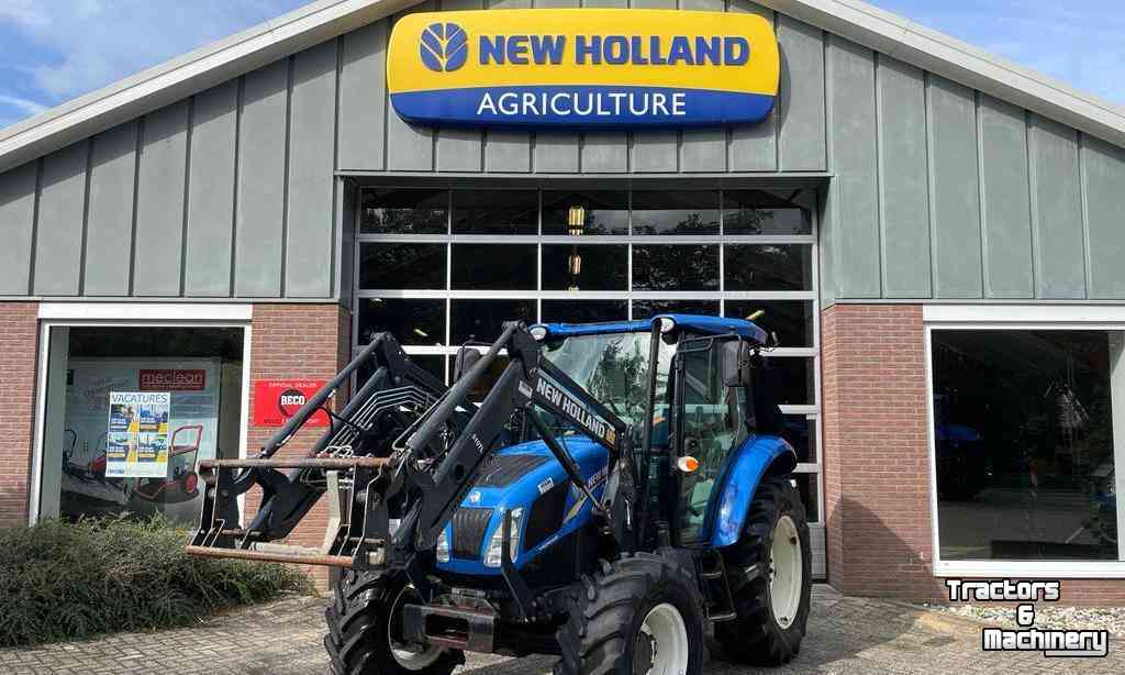 Tracteurs New Holland TD5.65 met Stoll 510TL voorlader / frontlader