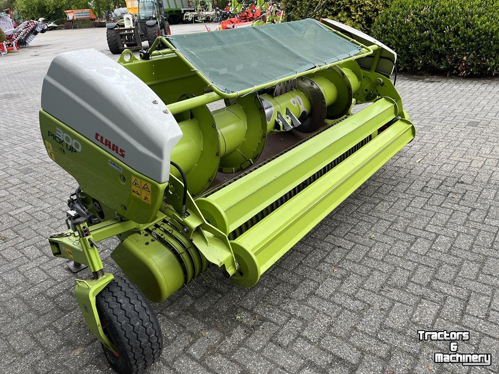 Maisbec Claas PICK UP 300 PRO T