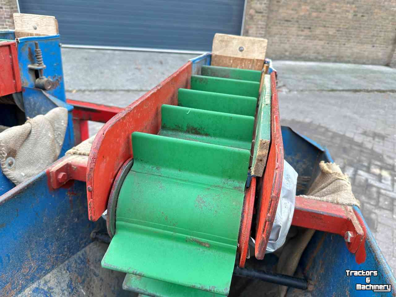 Planteuse de pommes de terre Gruse Pootmachine