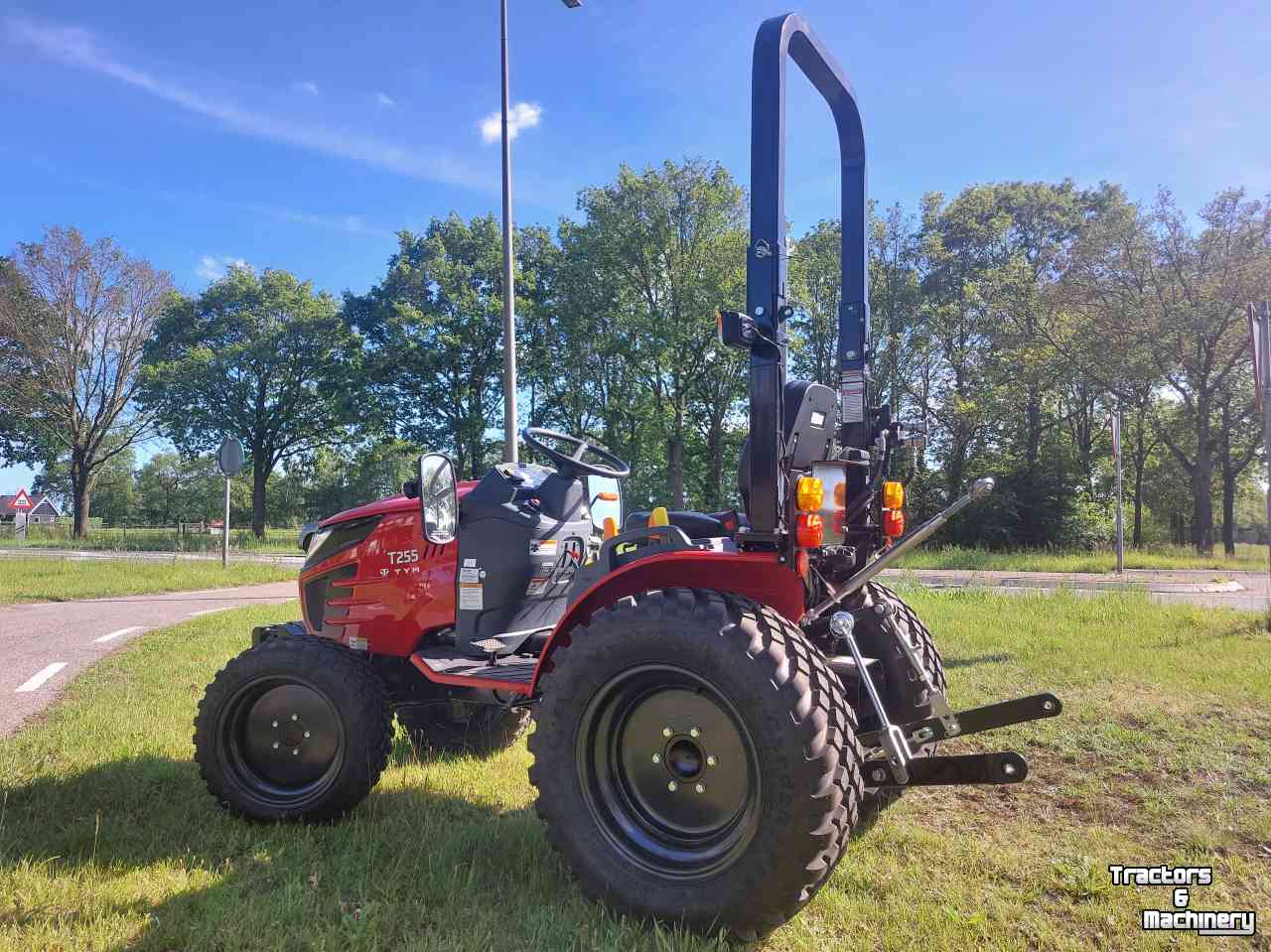 Tracteur pour horticulture TYM T255h