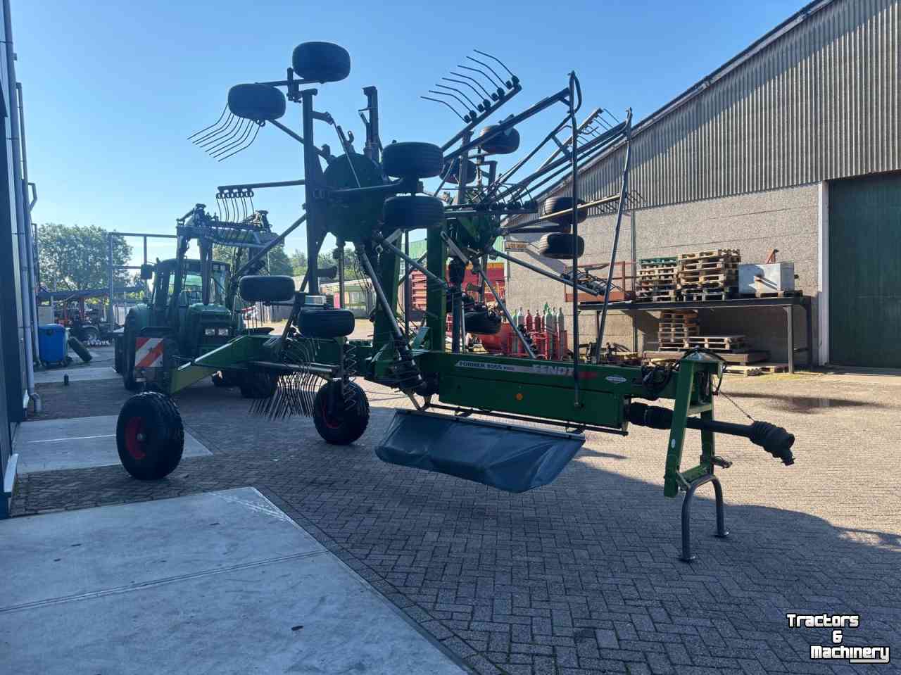 Andaineur Fendt FORMER 8055 PRO