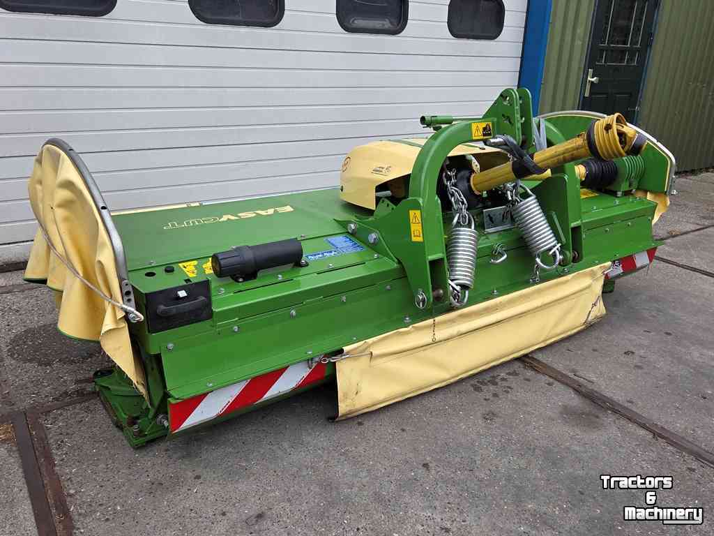 Faucheuse Krone EasyCut F320 zwadvijzel Verkocht!!
