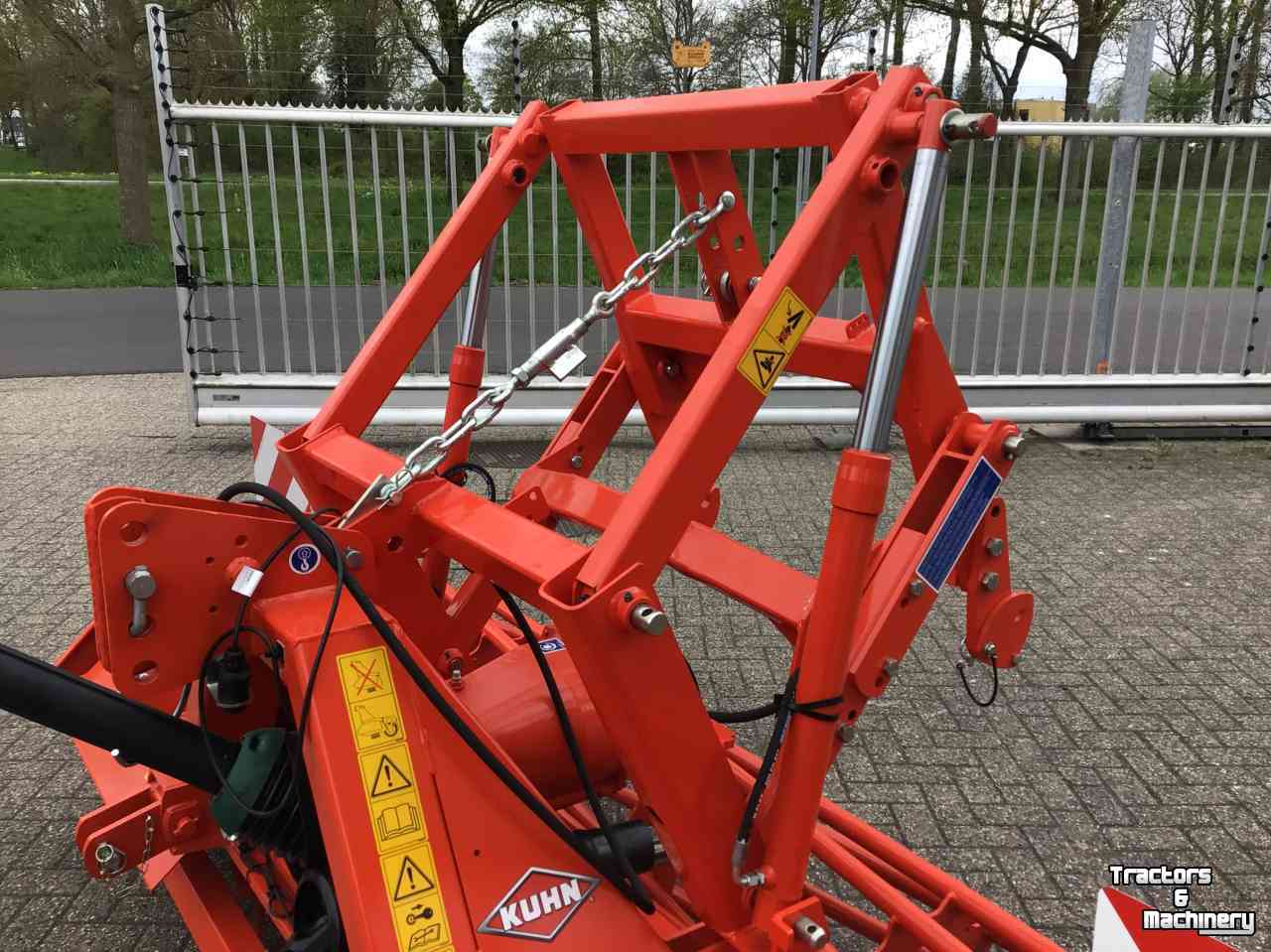 Herse rotative Kuhn HRB 303 D