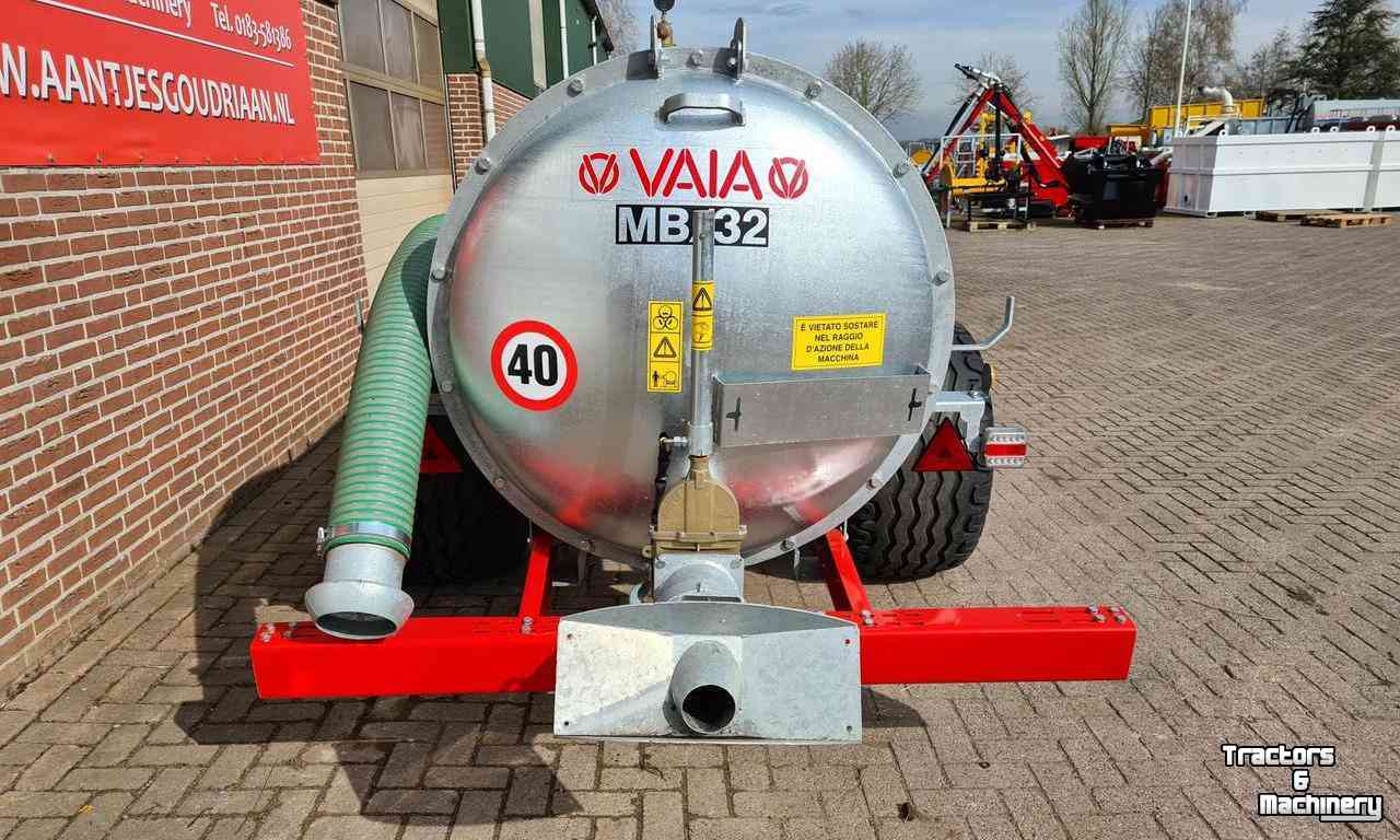 Tonneau de lisier Vaia Watertank / Waterwagen MB32