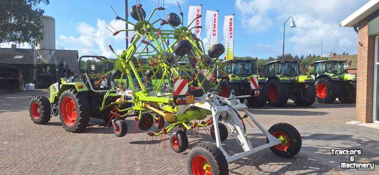 Faneur Claas Volto 1300 T