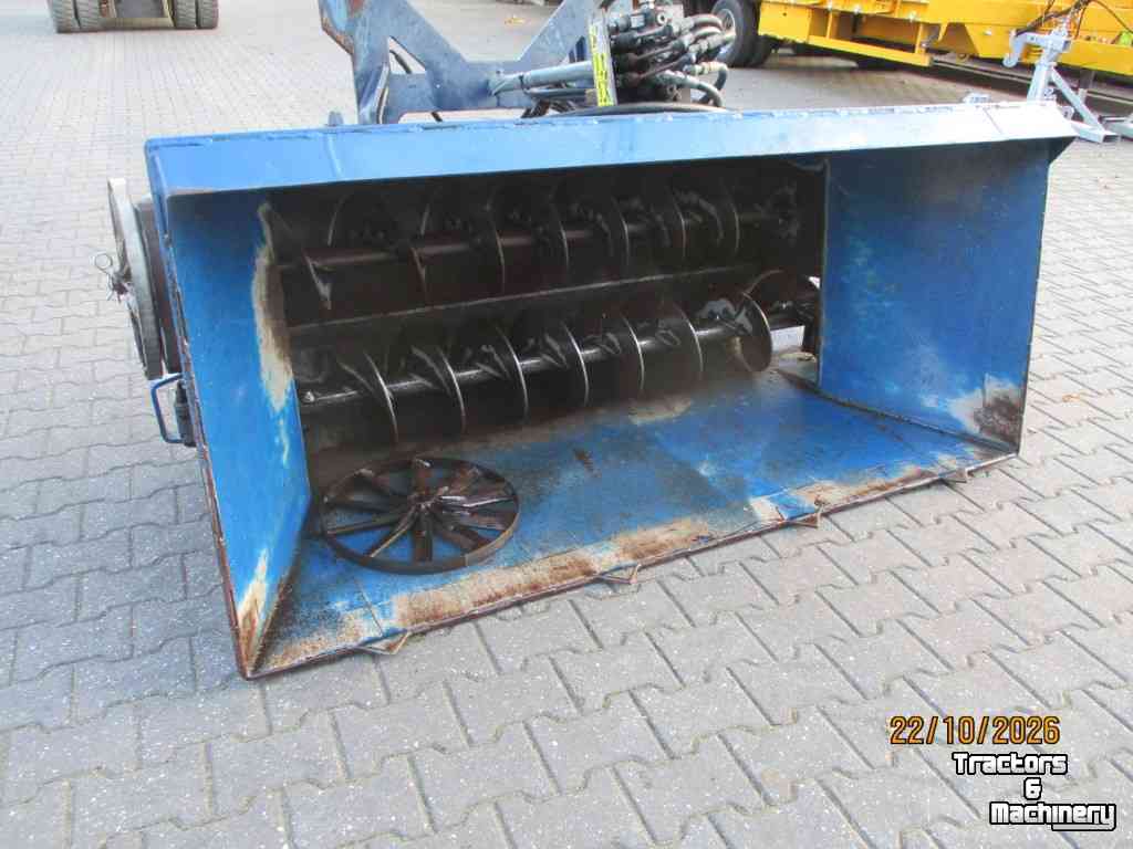 Bac distributeur AP VDC2000 met bieten en aardappel mes