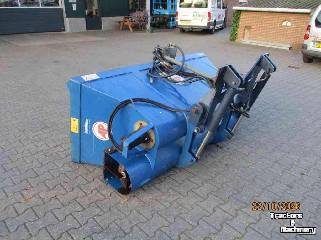 Bac distributeur AP VDC2000 met bieten en aardappel mes
