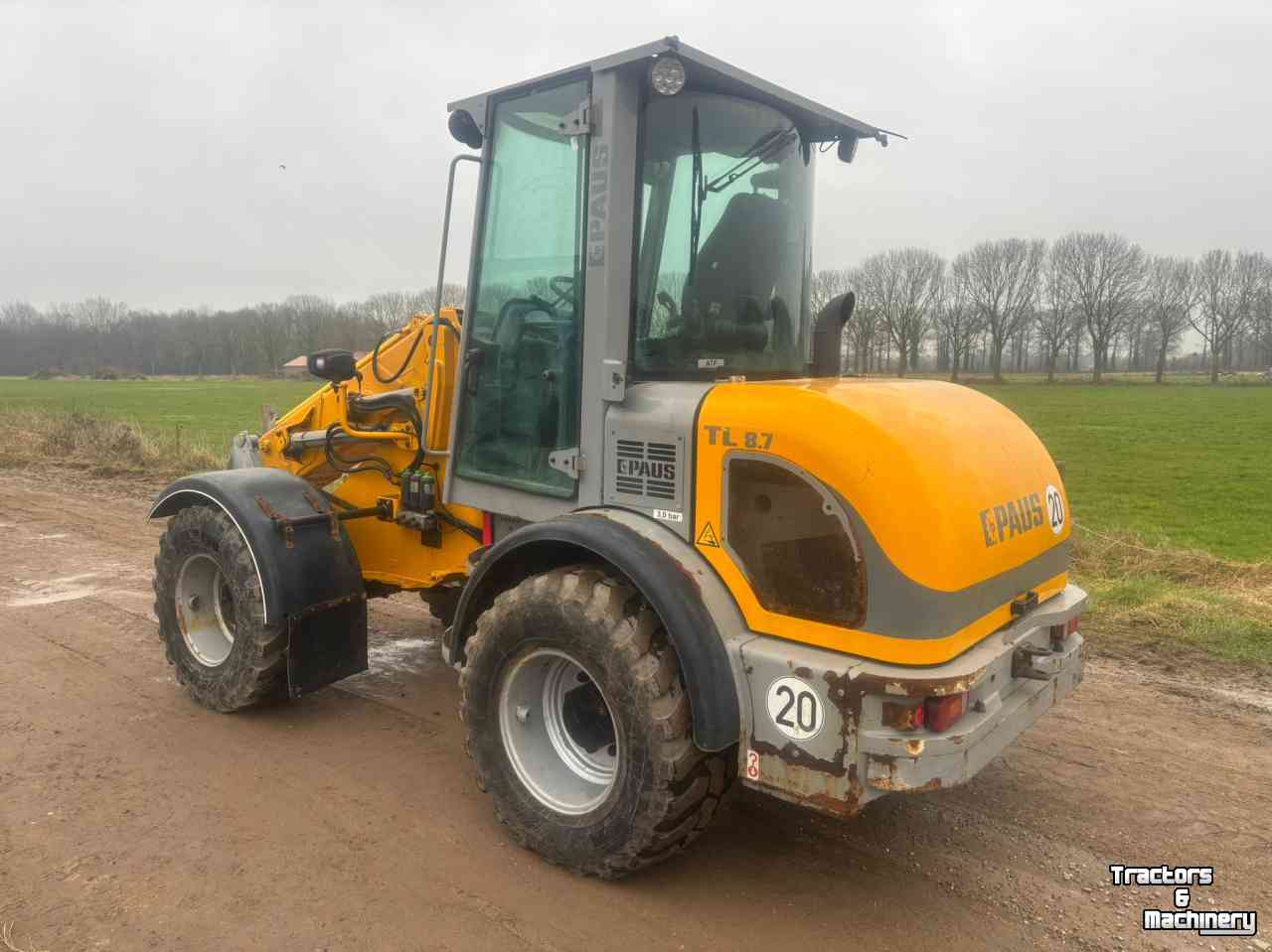Chargeuse sur pneus telescopique  Paus tl8.7 shovel