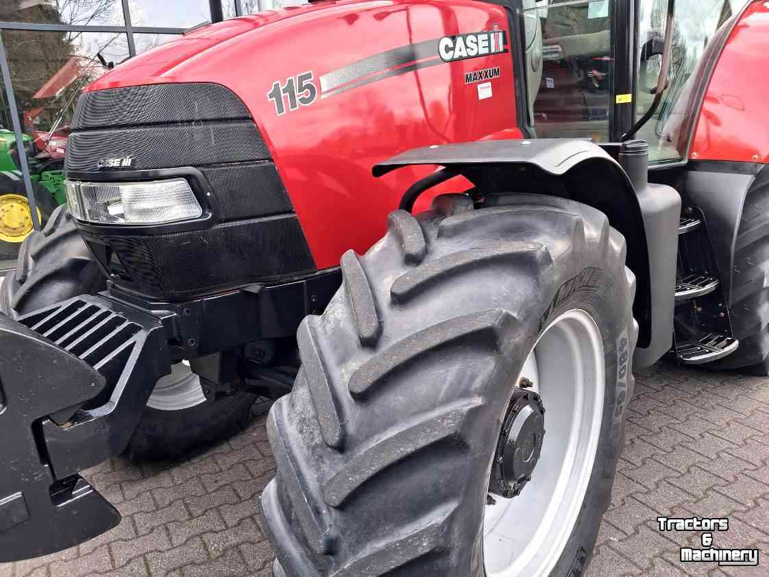 Tracteur Case-IH Maxxum 115