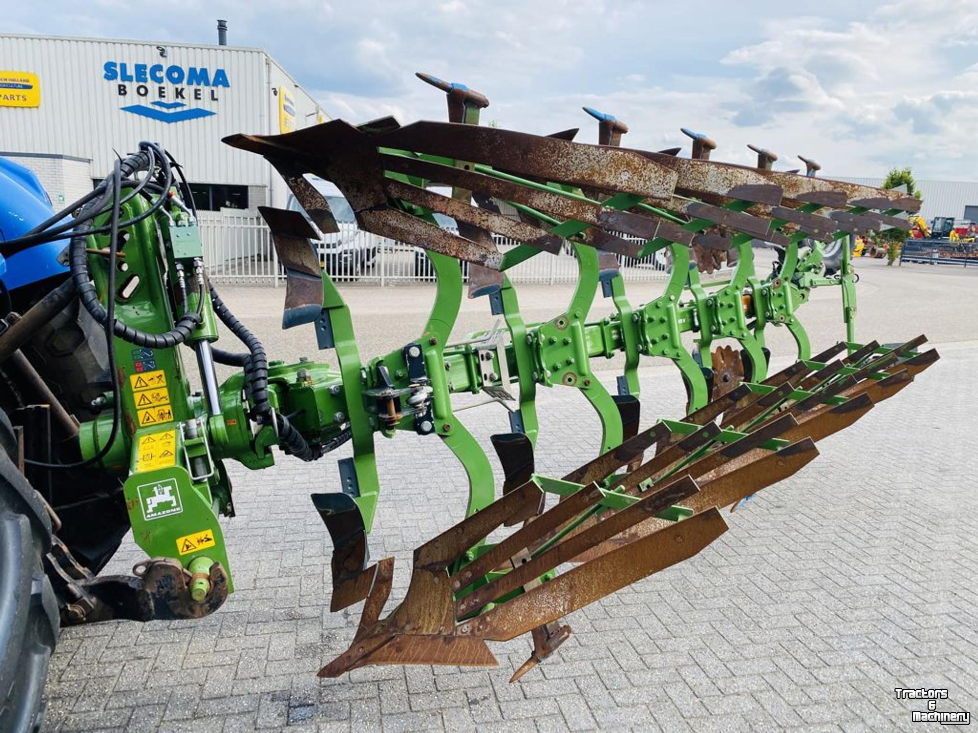 Charrues Amazone Cayros XS950 V 5-Schaar Wentelploeg