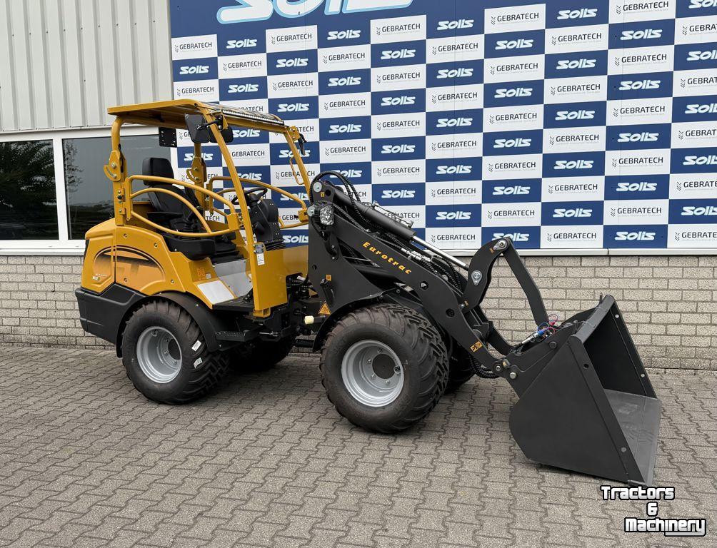Chargeuse sur pneus Eurotrac w12 €325 p/mnd. loader shovel minishovel