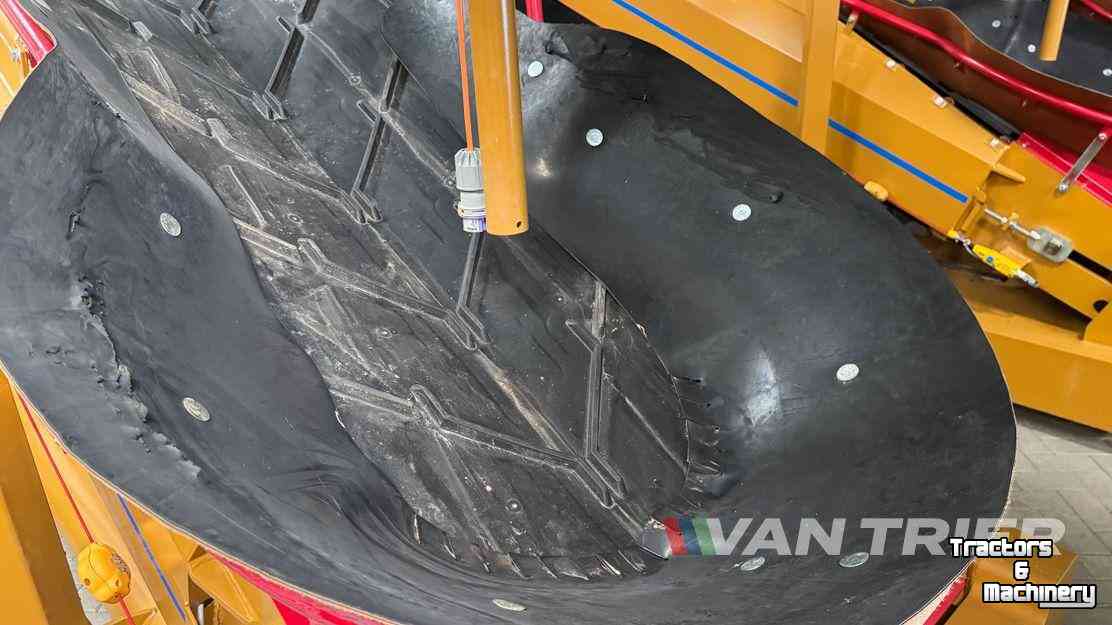 Elevateur répartiteur télescopique Breston Z15-80XW Hallenvuller