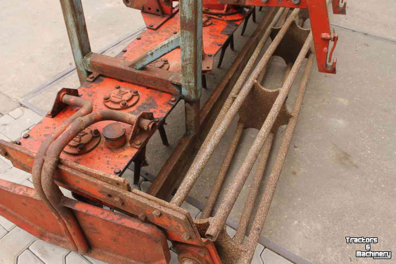 Herse rotative Lely Roterra 300-32 rotorkopeg rotoreg spijlenrol buizenrol mechanische hef