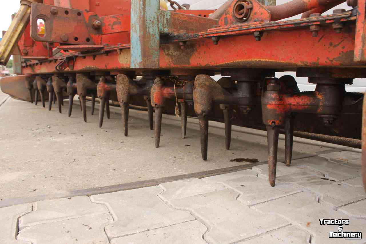 Herse rotative Lely Roterra 300-32 rotorkopeg rotoreg spijlenrol buizenrol mechanische hef