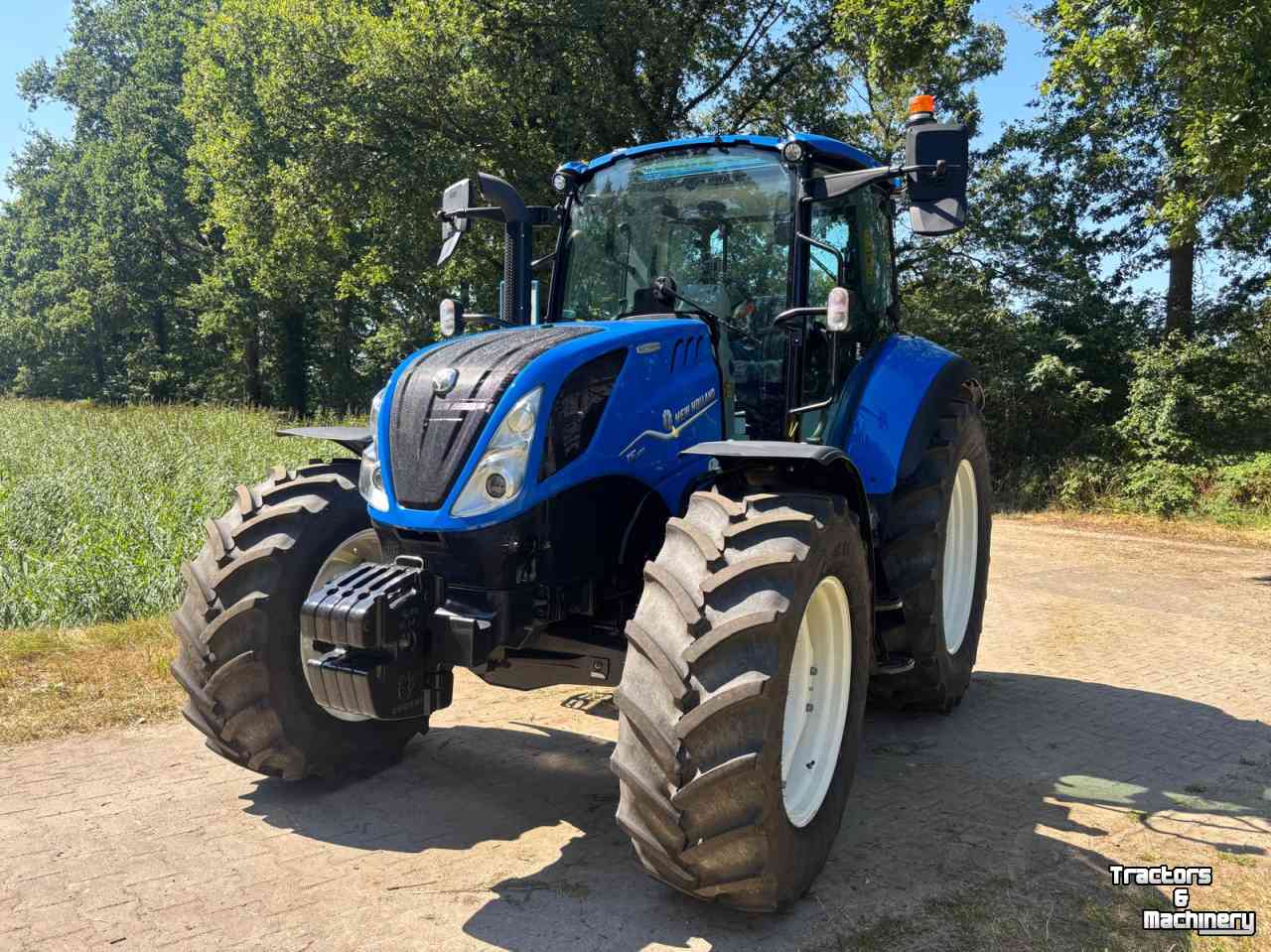 Tracteur New Holland T5 120 EC