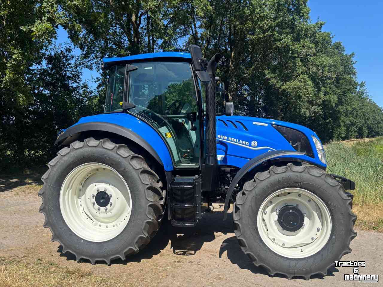 Tracteur New Holland T5 120 EC