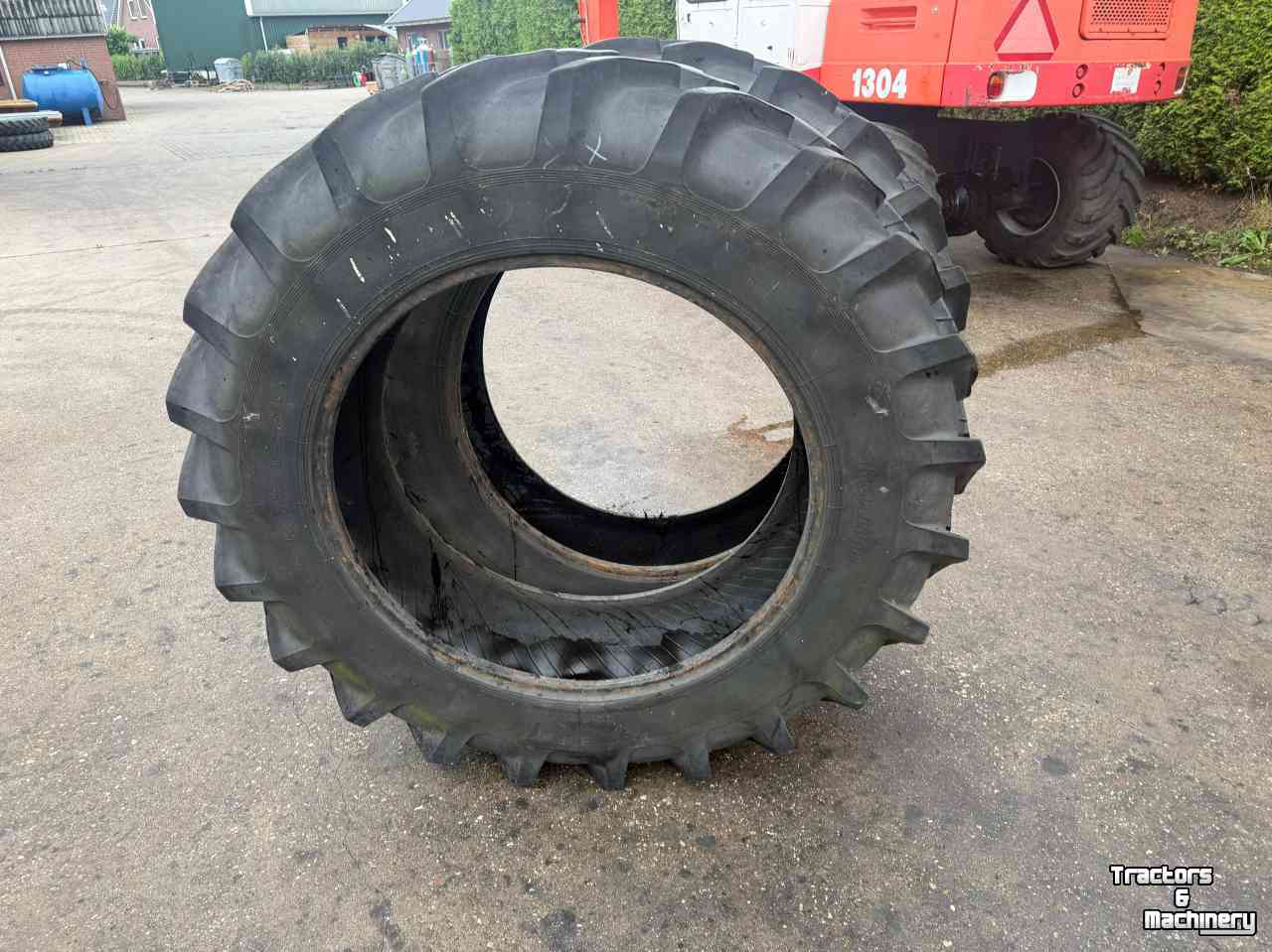Roues, Pneus, Jantes, Barillets Jumelage Barum 16.9R38