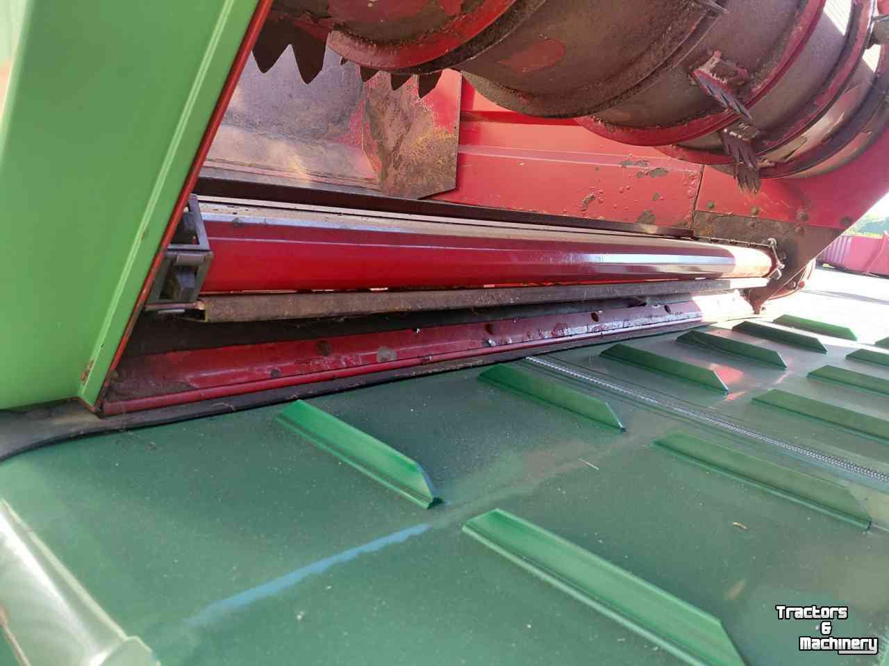 Distributeur de fourrage en bloc Strautmann BVW blokkenwagen