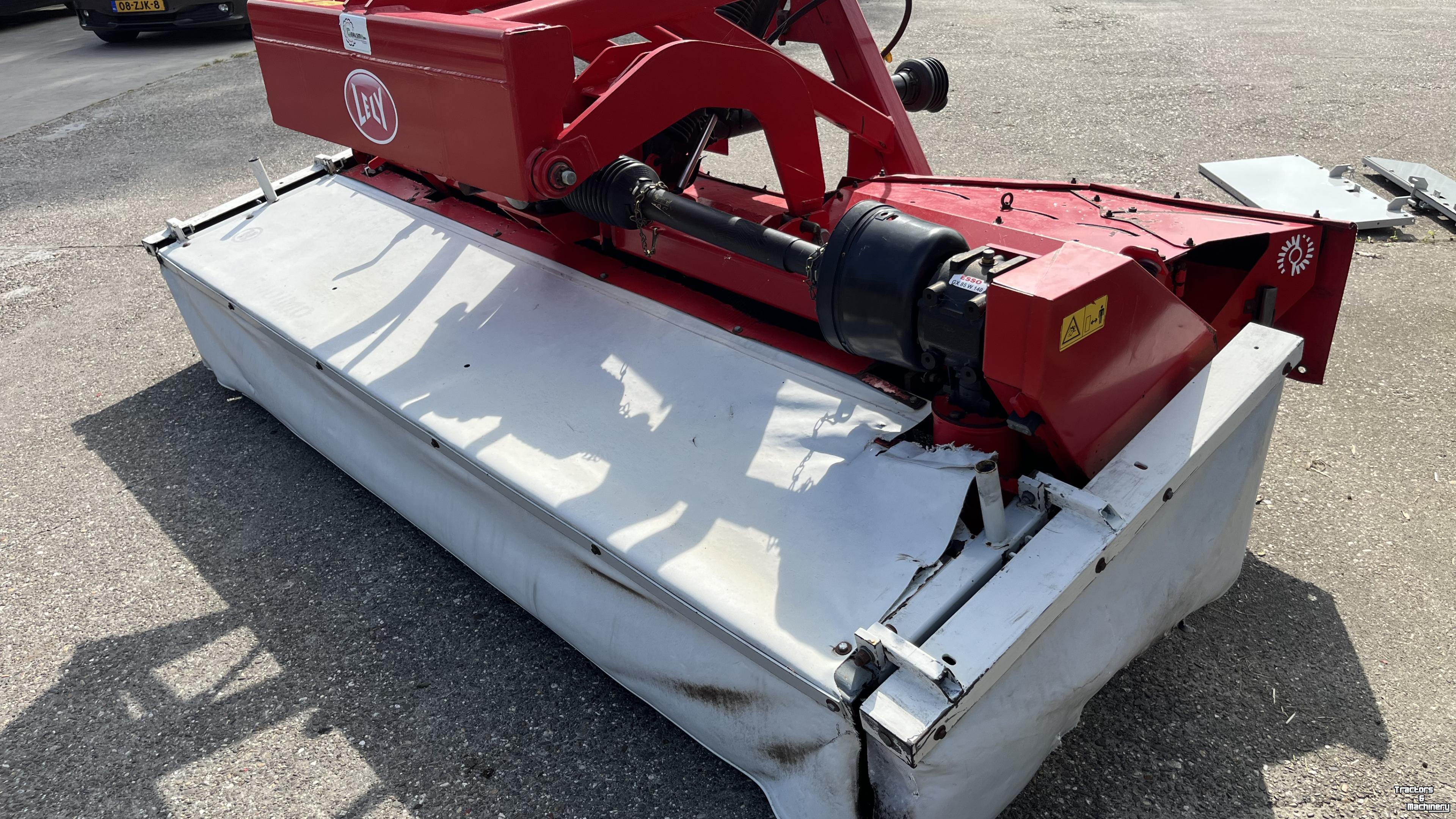Faucheuse Lely Lely 320 Fc