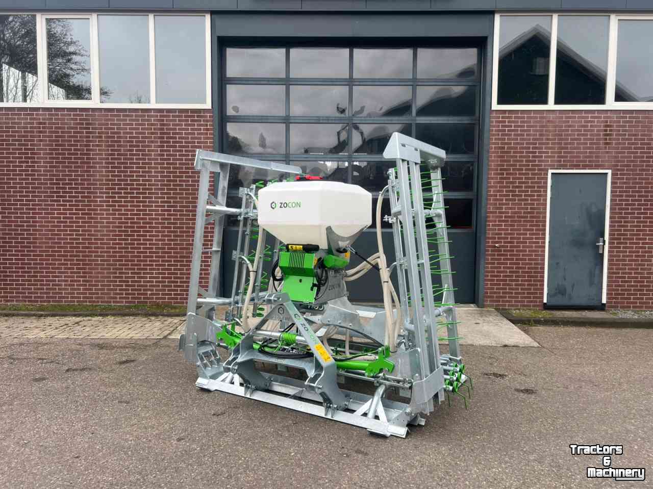 Semoir Combination Zocon Greenkeeper PLUS 6m weidebeluchter / zaaimachine
