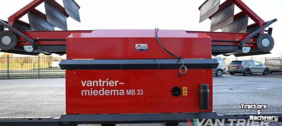 Remplisseur de caisses Miedema MB33 Kistenvuller